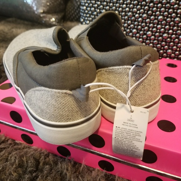SOLD NWT Old Navy Kids Loafers Slip On Shoes - Picture 6 of 8